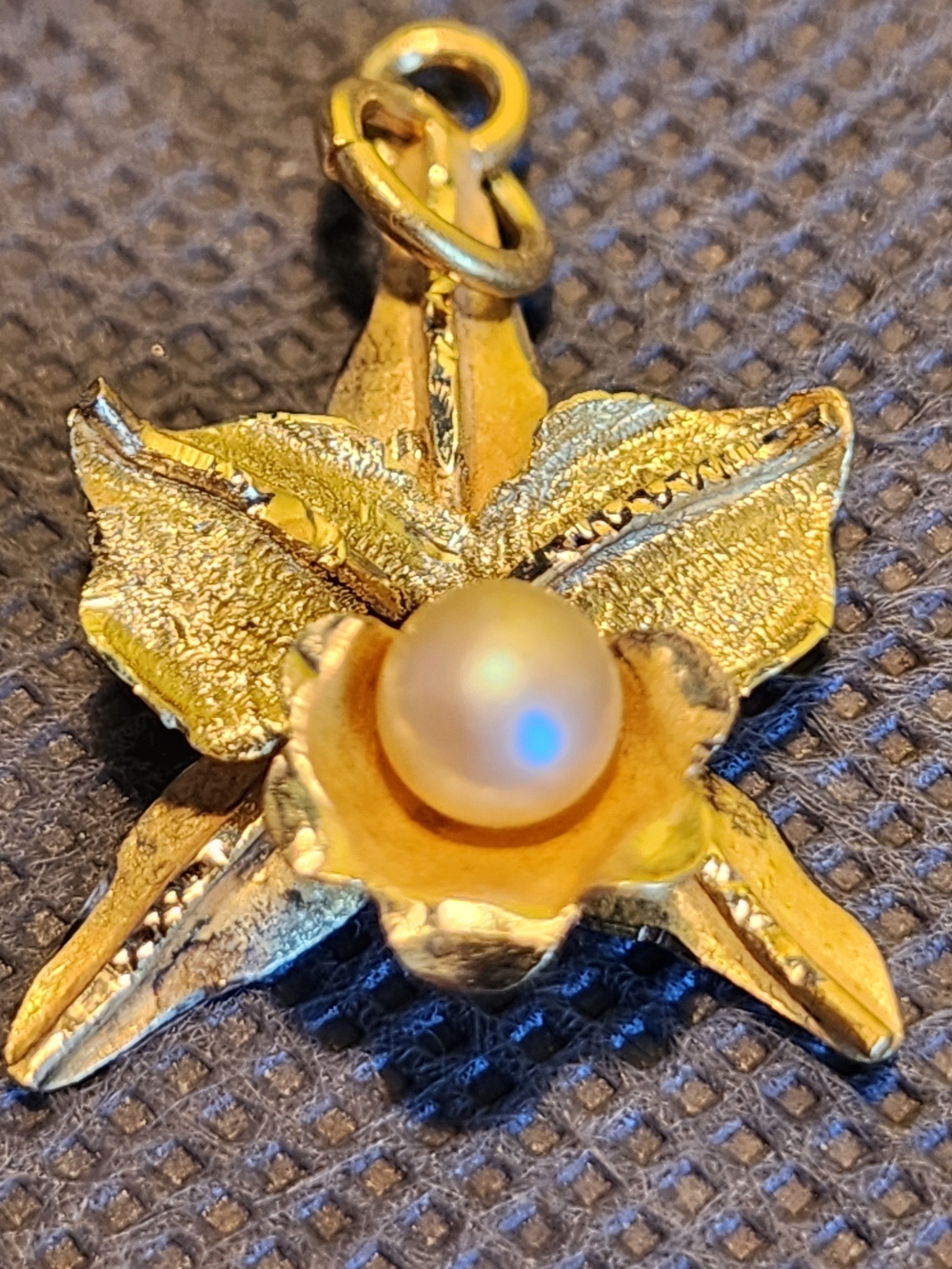 18k Gold Antique Floral Pearl Pendant Necklace - Women Jewelry